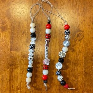 Charming Pet Bead Ornament Set - Black, White, Red